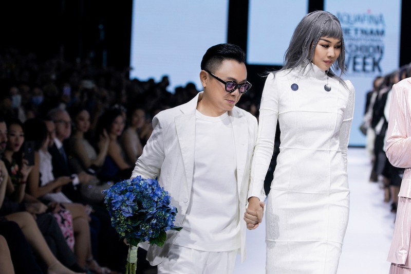 CONG TRI ra mắt bộ sưu tập Aquafina x CONG TRI hoành tráng tại tuần lễ thời trang 