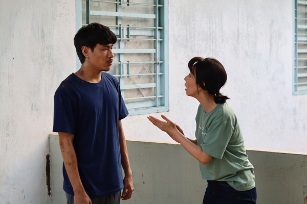 Kiều Minh Tuấn kết đôi Thu Trang trong phim Chìa Khóa Trăm Tỷ