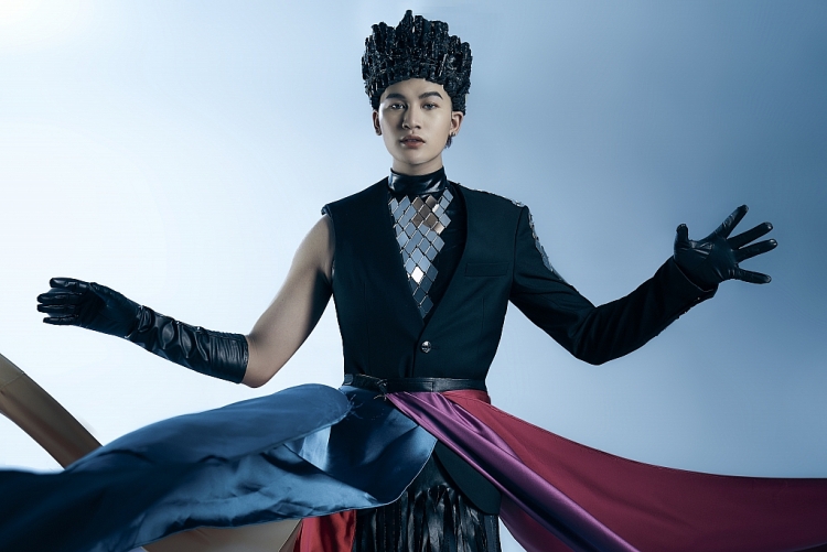 Ali Hoàng Dương nổi loạn đập phá trong teaser nhá hàng MV mới