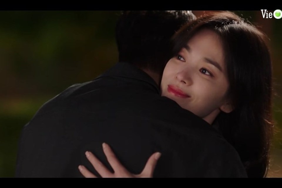 Song Hye Kyo – Jang Ki Yong “tình bể bình” trong Bây Giờ Chúng Ta Đang Chia Tay tập 7 