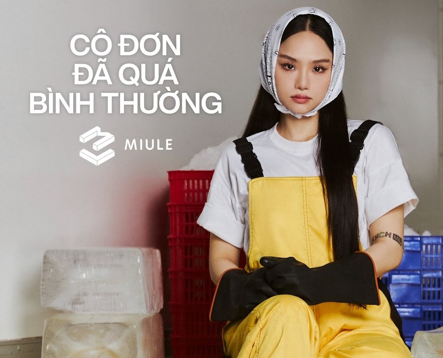 Miu Lê hoá ngư dân làng chài, hé lộ teaser dự án "Cô Đơn Đã Quá Bình Thường"
