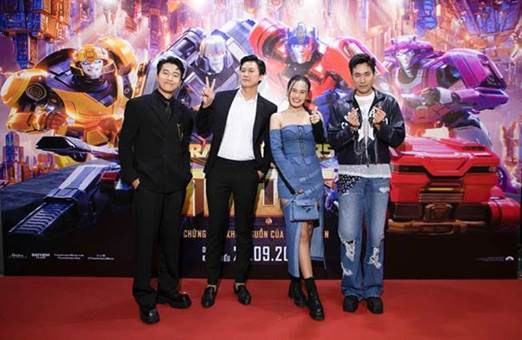 Kiều Minh Tuấn, Quách Ngọc Tuyên và Cris Phan lồng tiếng Transformers One 