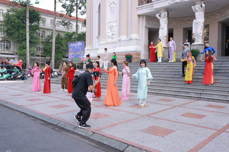 Mô tả hình