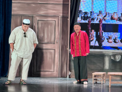 Sân khấu kịch Hồng Vân công diễn vở mới Gã thợ may