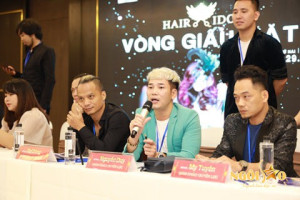Vua tóc Nguyễn Duy đầy áp lực khi ngồi ghế nóng Kỷ lục Guinness ngành tóc 2020