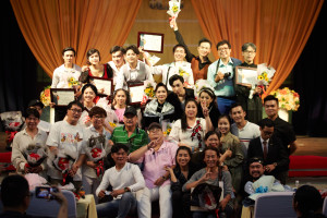 NSND Hồng Vân ra mắt vở diễn "Làm Đĩ" thế hệ mới 