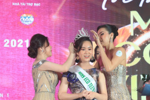 Bella Vũ Huyền Diệu đội vương miện 500 triệu đại diện Việt Nam thi Miss Eco Teen International