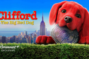 Những khoảnh khắc “đốn tim” hài hước “khó đỡ” của chú chó đỏ khổng lồ Clifford