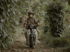 Bùi Công Nam tung MV Tết Này Con Sẽ Về, cổ vũ tinh thần những đứa con xa quê