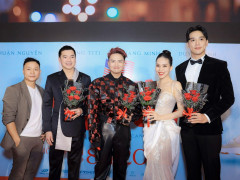 Dàn sao Việt hào hứng đi xem ra mắt phim “Qua bển làm chi”