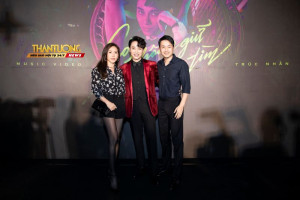 Hoa hậu Thu Hoài cùng dàn sao Việt đến ủng hộ Trúc Nhân ra mắt MV