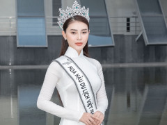 Hoa hậu Lý Kim Thảo trao học bổng cho học sinh nghèo tỉnh Bạc Liêu