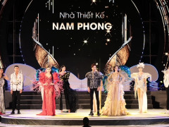 NTK Nam Phong tạo được tiếng vang trong Show Đêm hội thời trang sắc biển