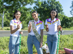 Hoa hậu Nông Thuý Hằng cùng 2 Hoa hậu Trái đất tích cực trồng cây xanh  
